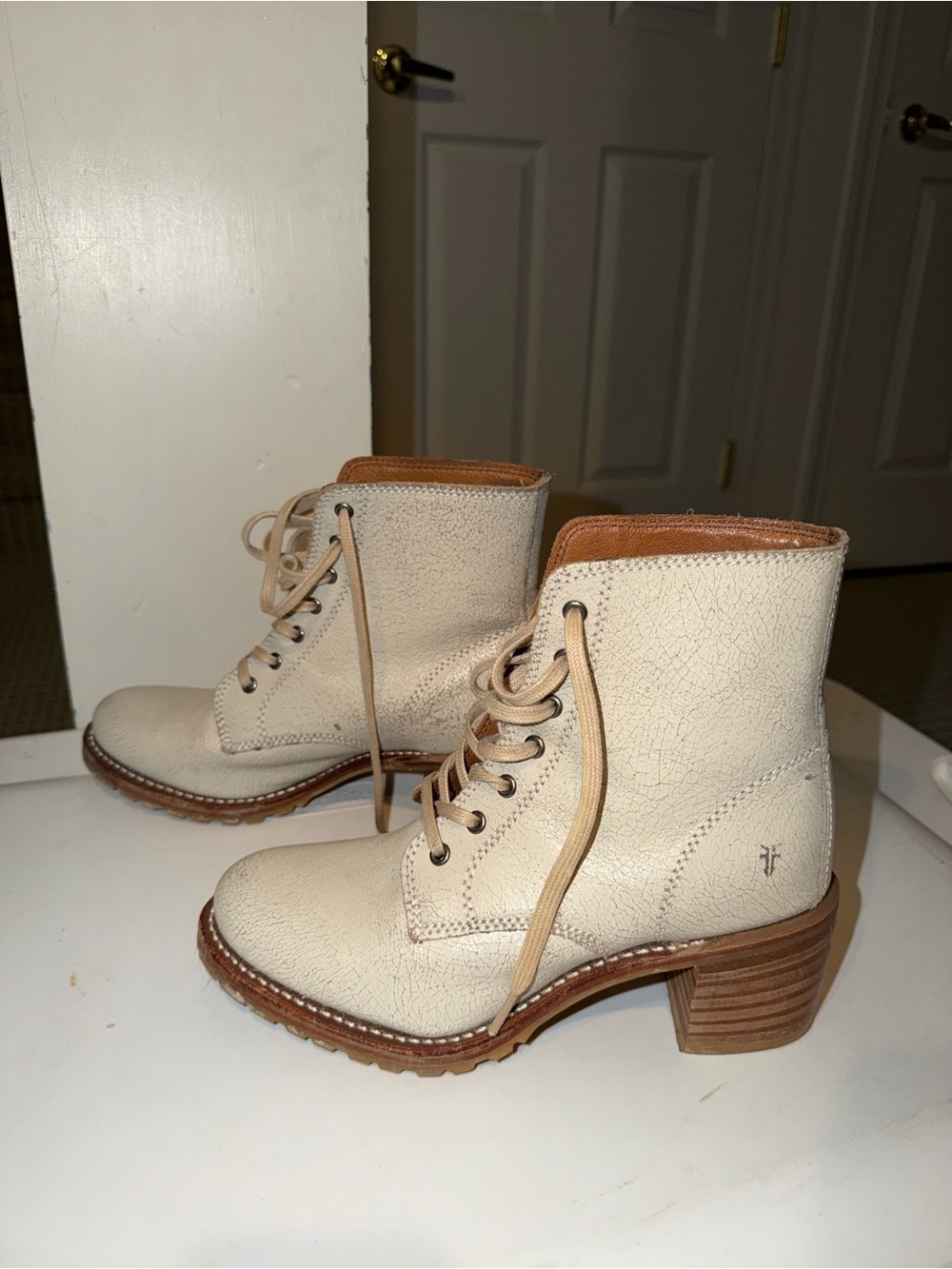 Frye Cream Lace-Up Leather Ankle Boots with Stacked Heel